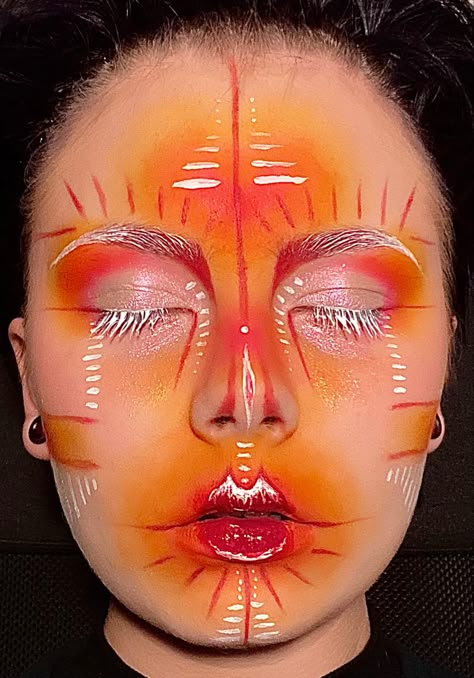 Surrealism Makeup Ideas, Arcane Makeup Style, Abstract Art Makeup, Eccentric Makeup Looks, Crazy Makeup Looks Creative Full Face, Multiple Eyes Makeup, Overstimulated Art, Unique Makeup Looks Creative, Weird Makeup Ideas