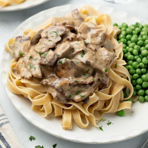 Dairy Free Stroganoff, Beef Stroganoff With Rice, Gluten Free Beef Stroganoff, Classic Beef Stroganoff Recipe, Best Beef Stroganoff, Meaningful Eats, Ground Beef And Cabbage, Beef Stroganoff Recipe, Ground Beef Stroganoff