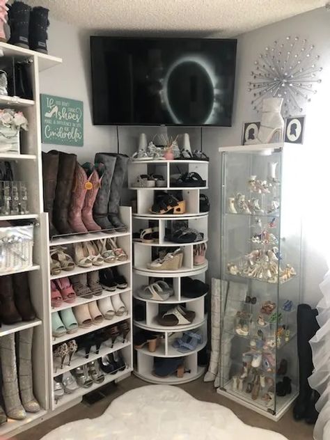 BOUTIQUE CLOSET | abt Spare Bedroom Closet Dressing Rooms, Glam Small Walk In Closet Ideas, How To Make Your Closet Look Like A Boutique, Diy Glam Closet Beauty Room, Unique Closet Ideas, Boutique Closet, Diy Dressing Room For Boutique, Dressing Room Store Boutiques, Glam Closet Ideas