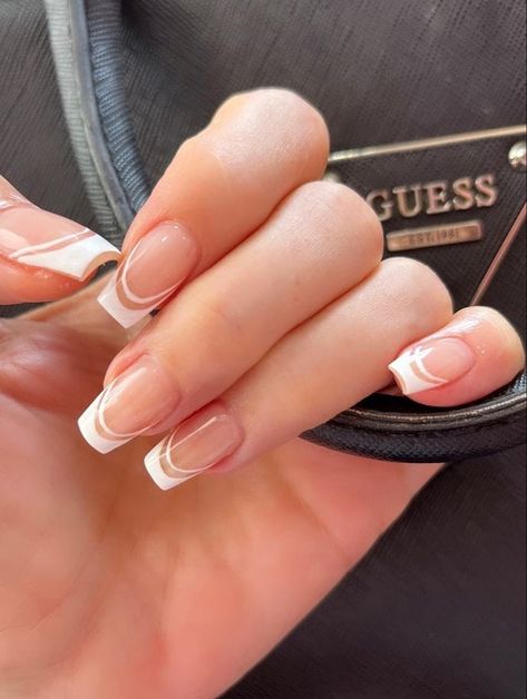 French Nails Cortas, Nails Frances, Square Oval Nails, Asian Nails, Hippie Nails, Simple Gel Nails, Cute Acrylic Nail Designs, Classy Acrylic Nails, Soft Nails