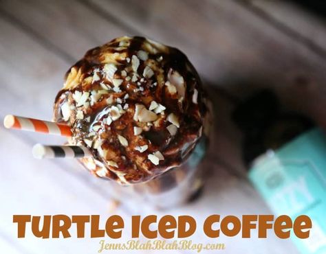 Turtle Iced Coffee Recipe Turtle Mocha Recipe, Milk Ice Cubes, Homemade Turtles, Turtle Recipe, Iced Coffee Recipe, Mocha Recipe, Caribou Coffee, Mocha Coffee, Coffee Recipe