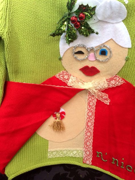 Ugly Stocking Ideas, Ugly Shirts For Christmas, Funny Christmas Dress Up Ideas, Ugly Sweater Family Ideas, Tacky Sweater Ideas, Ugly Christmas Shirt Ideas, Ugly Sweater Diy Funny, Diy Christmas Sweater Ideas Funny, Funny Christmas Sweaters Diy