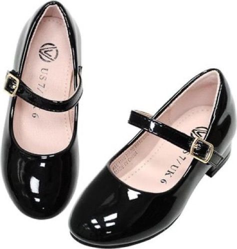 Black School Shoes, Shoes Party, Girls Dress Shoes, Classic Girl, Shoes For Girls, Embellished Shoes, Classy Shoes, Wedding Flats, Princess Shoes