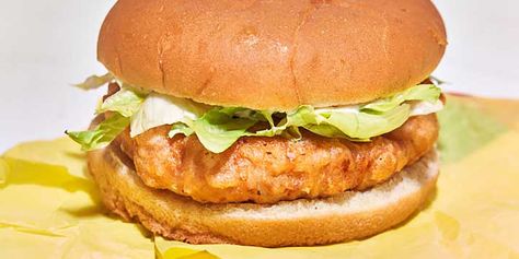 Copycat McChicken Sandwich Mcchicken Sauce Recipe, Mcchicken Sauce, Seasoned Chicken Breast, 5 Ingredient Dinners, Seasoned Chicken, Chicken Sandwich Recipes, All Recipes, Drive Thru, Salad Side Dishes