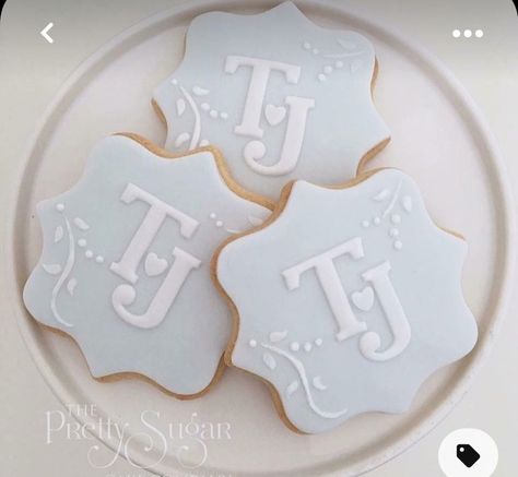 Monogram Wedding Cookies Decorated, Initial Cookies Wedding, Wedding Cookies With Initials, Monogrammed Wedding Cookies, Initial Cookies, Wedding Biscuits, Wedding Cookies Decorated, Wedding Shower Cookies, Cookie Recipes Decorating