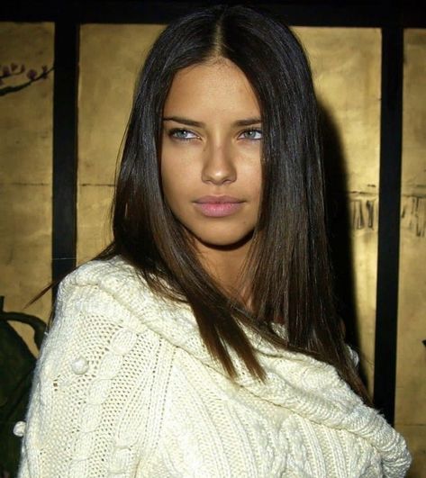 What I Want In Life, Adrina Lima, Victoria's Secret Aesthetic, Adriana Lima Young, Adriana Lima Style, Sherilyn Fenn, Beauty Pop, Model Aesthetic, Model Face