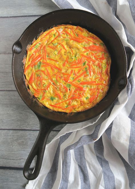 Easy Carrot Frittata Carrot Frittata, Cream Pan, Fluffy Bun, Egg Frittata, Custard Buns, Baked Custard, Baking Buns, Brunch Bread, Best Vegetarian Recipes