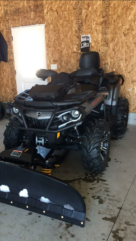 2016 Can am outlander max xt 1000 brushed aluminum Rzr Can Am, Atv Four Wheelers, Motocross Love, Future Trucks, Atv Riding, 4 Wheelers, Lifted Chevy Trucks, Lifted Chevy, Pretty Bike