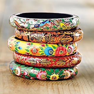 Kashmir Lac Bangles, Ceramic Necklace, Jewelry Picture, Flower Template, Paper Jewelry, Paper Beads, Bangle Set, Fabric Jewelry, Paper Mache