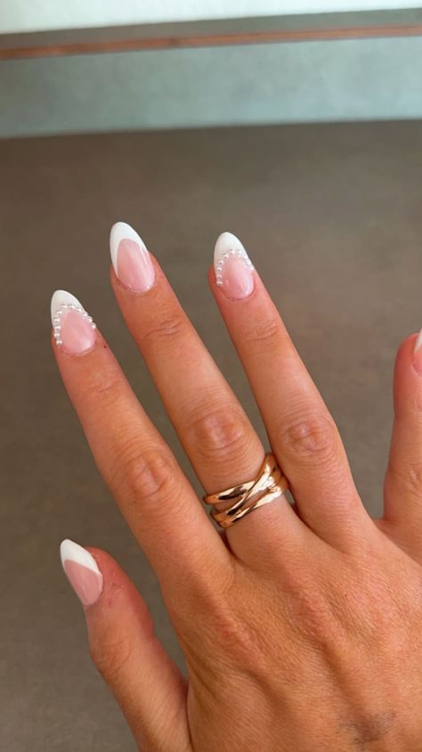 Nails To Go With White Hoco Dress, Hoco French Tips, Basic Nails That Go With Everything, White French Tip Nails Pearls, White Almond Nails With Pearls, Nail Inspo For Wedding, French Tip Hoco Nails, White Nails Fancy, Simple Nails For Homecoming