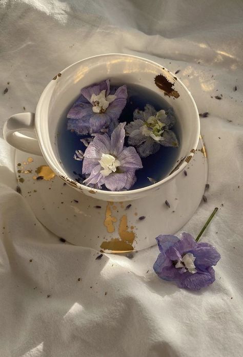 Purple Tea Cup Aesthetic, Lila Core Aesthetic, Purple Tea Aesthetic, Purple Garden Aesthetic, Purple Cottagecore Aesthetic, Lilac Cottagecore, Lavender Cottagecore, Purple Cottagecore, Purple Tea Cups