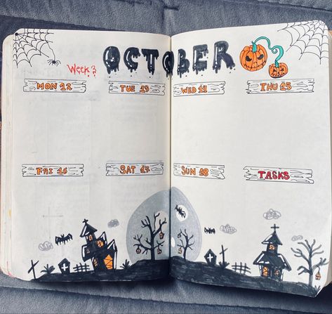 Halloween Bujo Cover, Halloween Bujo Ideas, Halloween Bujo Spreads, Halloween Planner Ideas, Halloween Bujo Theme, October Bujo Spreads, Bullet Journal Halloween Theme, Journal Halloween Theme, Halloween Bujo