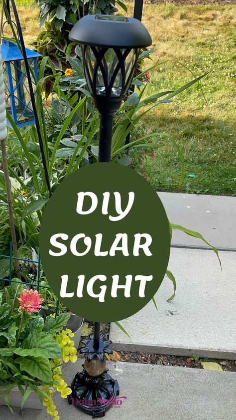 Solar Lamps Diy, Best Outdoor Solar Lights, Solar Light Projects, Rustic Garden Design, Dream Garden Backyards, Solar Lamps, Backyard Covered Patios, Solar Powered Lamp, Solar Lights Diy