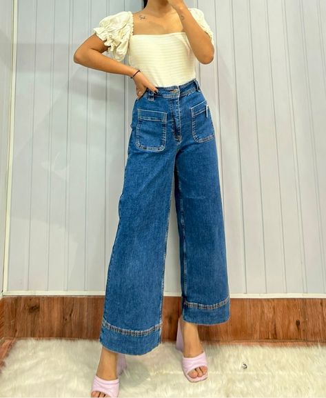 Product Code: -1023 Waist: 30 Rise: 12 Hips: 42 Thigh: 22 Length: 36 Model Size: 28 Brand: Others Price: ₹550 (Free Shipping) Description: Elevate your wardrobe with our stylish Denim. Designed for comfort and a flattering fit, these denims are perfect for any occasion Wide Leg Rigid Denim Cargo Jeans, Medium Wash Wide Leg Rigid Denim Cargo Jeans, Retro Wide Leg Rigid Denim Jeans, Urban Blue Wide-leg Cargo Jeans, Baggy High-waist Rigid Denim Flare Jeans, Wide Leg Jeans, Leg Jeans, Wide Leg, Product Description