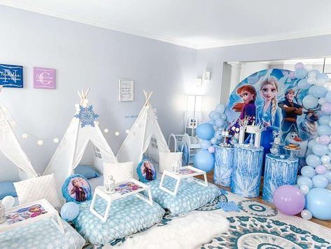 Into the Unknown! | CatchMyParty.com Frozen Picnic Birthday Party, Frozen Sleepover Party, Girls Tea Party Birthday, Campout Party, Frozen Party Supplies, Frozen Birthday Party Decorations, Slumber Party Birthday, Snowflake Decor, Frozen Bday Party