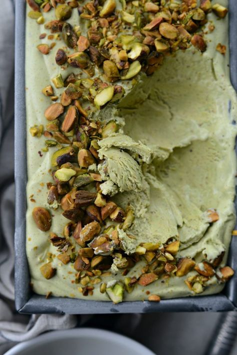 No Churn Pistachio Ice Cream, Homemade Pistachio Ice Cream, Pistachio Ice Cream Recipe, No Churn Ice Cream Recipes, Jamaican Desserts, Cozy Recipes, Pistachio Recipes, Pistachio Butter, Making Whipped Cream