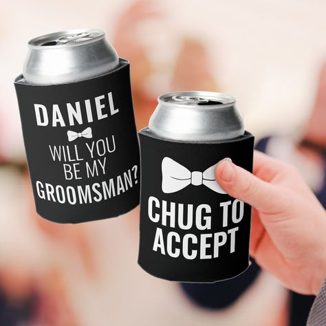 Usher Proposal Ideas, Diy Groomsmen Gifts, Bachelor Party Invitations, Groomsman Proposal, Black Beer, Groomsmen Gifts Unique, Beer Sleeve, Ways To Propose, Be My Groomsman