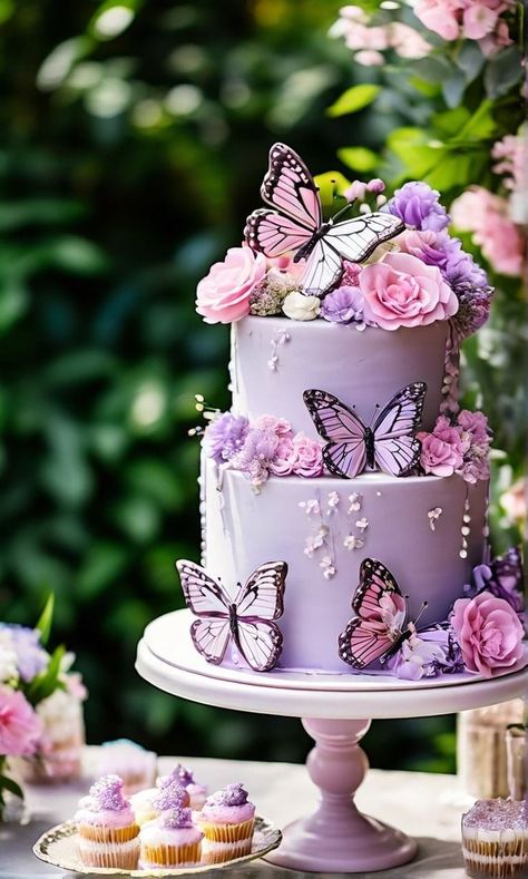 Purple Cake Ideas, Purple Floral Cake, Floral Cake Ideas, Butterfly Baby Shower Cake, Butterfly Theme Cake, Purple Butterfly Cake, Butterflies Party, Cake With Roses, Garden Party Ideas