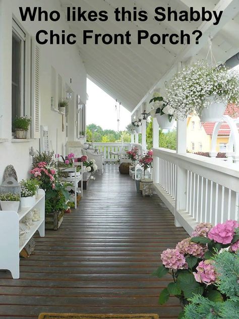 Rustic Farmhouse Front Porches, Farmhouse Front Porch Decor, Veranda Design, Summer Porch Decor, Building A Porch, Farmhouse Front Porches, Summer Porch, New England Homes, Farmhouse Front