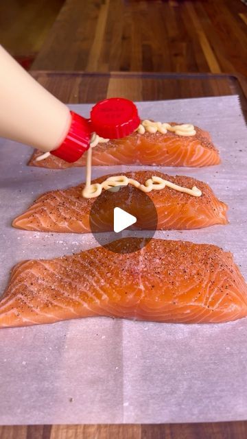 Airfryer Salmon Recipes, Salmon Recipes Air Fryer, Salmon Air Fryer Recipes, Air Fryer Salmon Recipes, Salmon Filet Recipe, Mayo Salmon, Airfryer Salmon, Nick Digiovanni, Salmon Filets