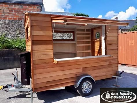 Building A Food Trailer, Diy Food Trailer How To Build, Diy Coffee Trailer, Diy Food Trailer, Food Truck Design Exterior, Kombi Food Truck, Foodtrucks Ideas, Mobile Coffee Shop, Coffee Trailer