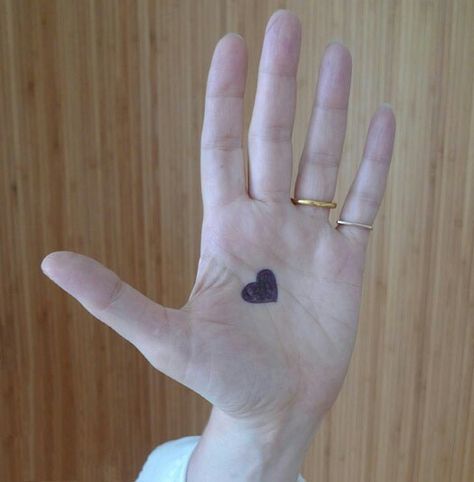 The kissing hand tattoo Palm Kiss Hand, Kissing Hand Tattoo, Hand Tattoo Ideas, Kissing Hand, Kiss Tattoos, Warehouse Building, The Kissing Hand, Emergency Medicine, Powerful Images