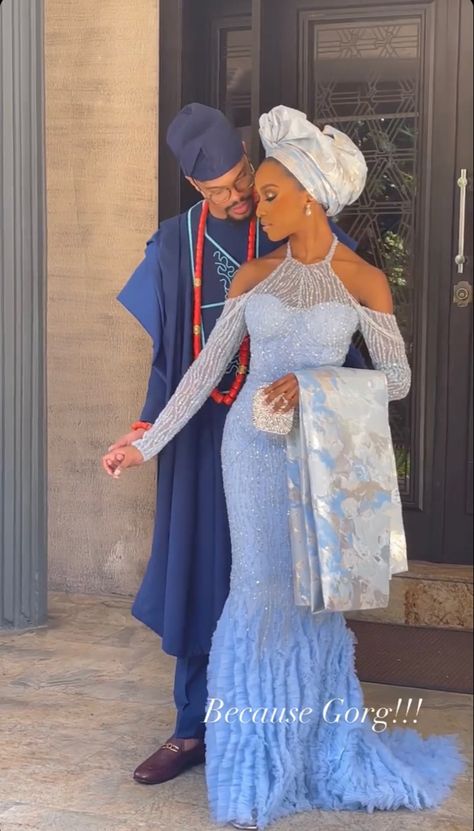 Yoruba Wedding Dress, Asoebi Lace Styles, Yoruba Bride, Nigerian Culture, Nigerian Bride, Yoruba Wedding, African Wedding Dress, Asoebi Styles, Diy Fashion Clothing