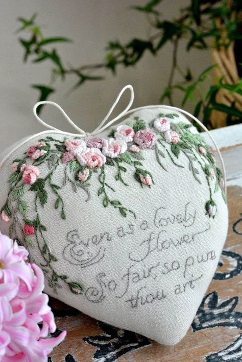 Hand Embroidery Heart, Victorian Embroidery, Marketplace Design, Silk Ribbon Embroidery Patterns, Modern Shabby Chic, Basic Hand Embroidery Stitches, Victorian Valentines, Embroidery Hearts, Embroidery Wall Art