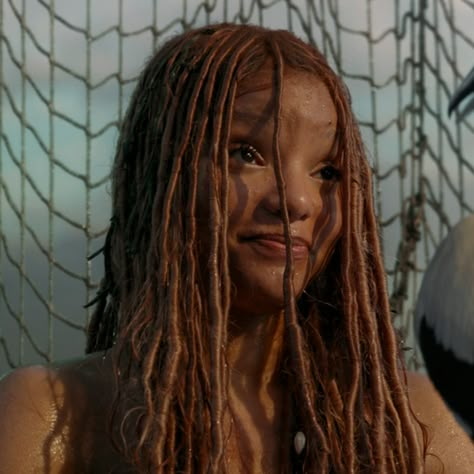 Halle Bailey - Ariel Ariel Movie, Ariel Live Action, Ariel 2023, Little Mermaid Wallpaper, The Little Mermaid Live Action, Action Icon, Little Mermaid Live Action, The Little Mermaid 2023, Little Mermaid 2023