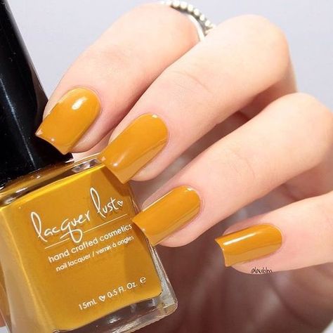 Nail Color Options, Mustard Yellow Nails, Mustard Nails, Nail Polish Color Ideas, Mango Nails, Yellow Nail Art Designs, Cream Wedding Colors, Mango Mojito, Yellow Nail Art