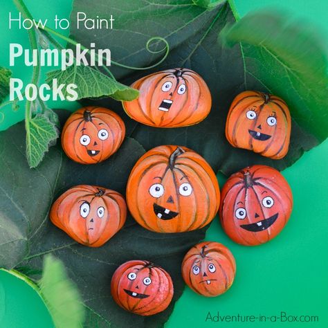 If you like painting rocks, here is a fun autumn craft for you and the kids - turn rocks into jack-o-lantern pumpkins! Pumpkin Rocks, Rock Painting Supplies, Fun Fall Crafts, Halloween Rocks, Jack O'lantern, Pumpkin Carving Templates, Rock Painting Ideas Easy, Zombie Halloween, Paint Rock