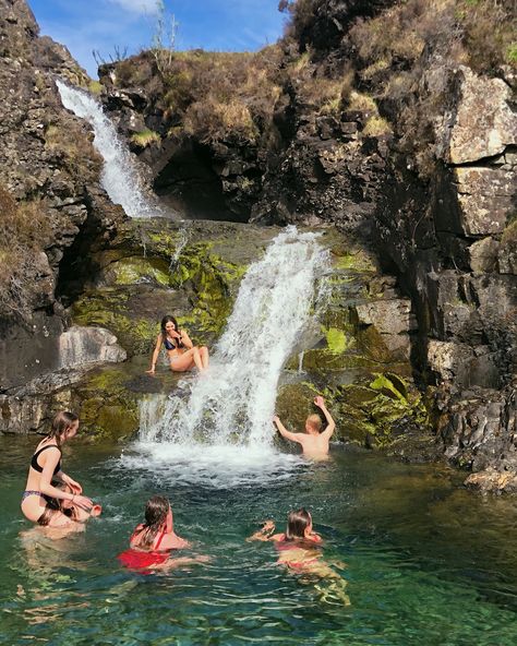 Isle Of Skye Fairy Pools, Scotland Beach Aesthetic, Scotland Aesthetic Summer, Scotland Summer Aesthetic, Isle Of Skye Aesthetic, Scottish Summer Aesthetic, Scotland Travel Aesthetic, Scottish Highlands Aesthetic, Scotland Nc500