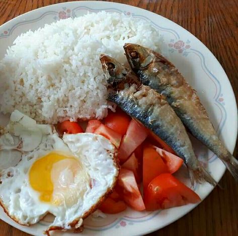 Filipino Breakfast Pilipino Food Breakfast, Filipino Breakfast Ideas, Breakfast Filipino, Filipino Lunch, Pinoy Breakfast, Filipino Breakfast, Fancy Breakfast, Filipino Foods, Break Fast