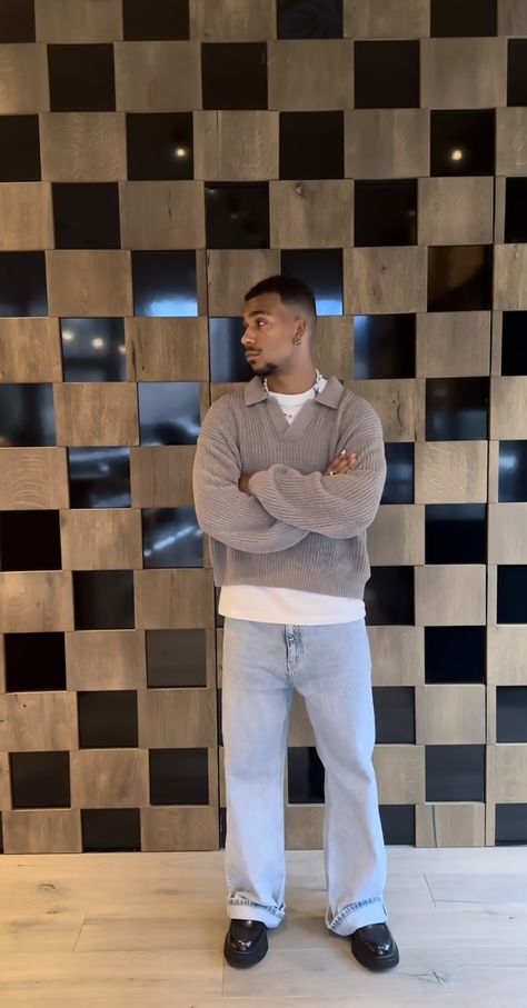 Blasian Men Aesthetic, Men Crew Neck Sweater Outfit, Street Smart Outfit Men, Guy Dinner Outfit, Mens Knit Sweater Outfit, Mens All Denim Outfits, Cozy Formal Outfit, Smart Casual Menswear Winter, Cropped Sweater Outfit Men