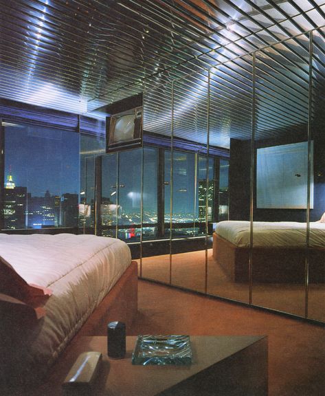 New York penthouse (YNL) New York Penthouse Bedroom, Penthouse Bedroom Aesthetic, New York Penthouse Aesthetic, Penthouse Apartment Aesthetic, Cyberpunk House, Penthouse Aesthetic, Penthouse Bedroom, 90s Interior, 80s Interior Design