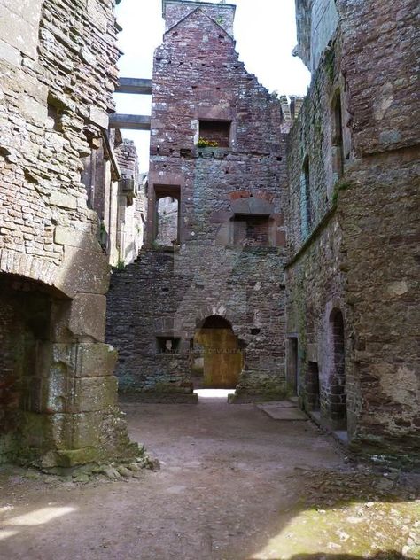 Raglan Castle 16 by LadyxBoleyn on DeviantArt Air Pictures, Raglan Castle, Modern Castle, Castle Pictures, English History, Family Heritage, Days Of The Year, Medieval Castle, Ancient Ruins