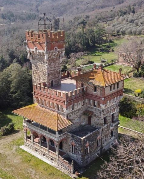 🇮🇹A striking Tuscan Art Nouveau villa set within a 320-acre estate in Chianti, Italy is on the market for €3,500,000 listed with… | Instagram Tuscan Art, Italian Wine, Equestrian Style, The Original, Equestrian, Beautiful Homes, Art Nouveau, Villa, Italy