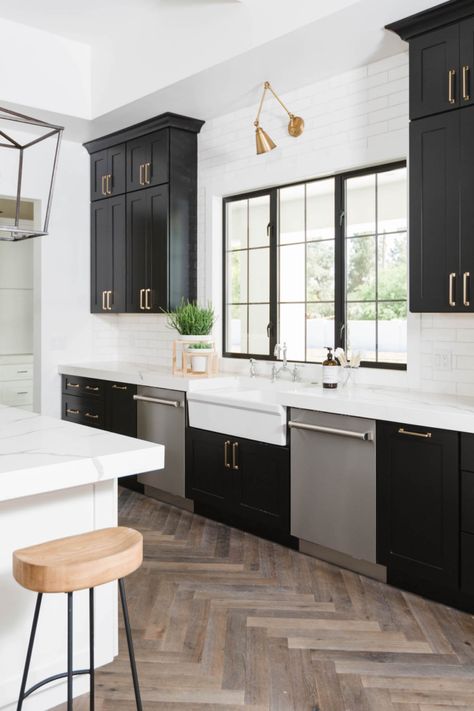 The Best Black Paint Colors from Benjamin Moore | So Much Better With Age Benjamin Moore Black, Beautiful Kitchen Cabinets, Black Paint Color, Painted Kitchen Cabinets Colors, Gorgeous Houses, Home Luxury, Black Cabinets, Decoration Inspiration, Painting Kitchen Cabinets