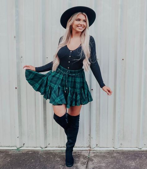 516 Likes, 21 Comments - Hope's (@shophopes) on Instagram: “Who says plaid can't be girly? 😉 New arrivals are going online in just THREE hours! Set your alarms…” Green Plaid Skirt Outfit, Edgy Fitted Plaid Skirt, Green Plaid Skirt Outfit Grunge, Punk Plaid Skirt Outfit, Skater Skirt Outfit, Plaid Skirt Goth Outfit, Green Plaid Skirt, Blush Skirt, Witchy Outfits