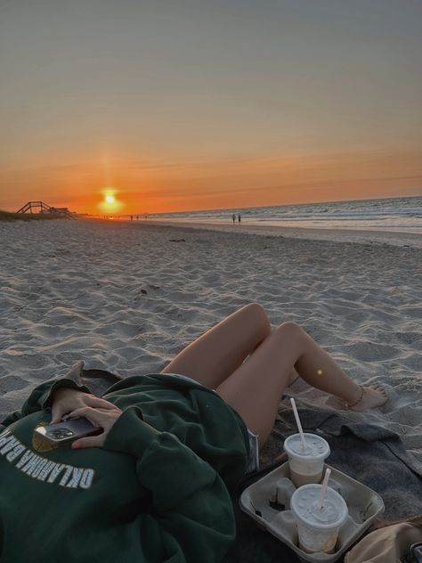 beach pics
sunrise 
sunrise photo
beach aesthetic 
sunrise beach pic 
sunrise beach pic aesthetic Morning Beach Pictures, Sunrise Beach Photos, Beach Sunrise Aesthetic, Early Morning Beach, Activities Aesthetic, Morning Beach, Sunrise Aesthetic, Photos Aesthetic, Beach Sunrise