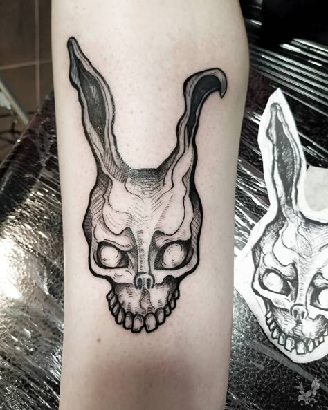 Donnie Darko Tattoo, Punk Tattoo, Movie Tattoo, Movie Tattoos, Bunny Tattoos, Scary Tattoos, Theme Tattoo, Creepy Tattoos, Donnie Darko