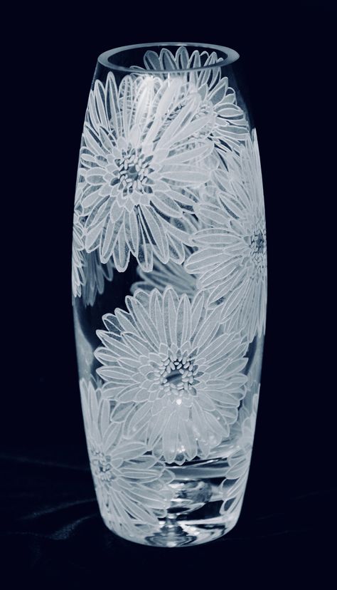 Gerber daisy vase, sandblast etched by S. Oswald Vase Etching Ideas, Etching Ideas, Crystal Vases, Gerber Daisy, Glass Engraving, Gerber Daisies, Daisy Design, Etched Designs, Crystal Vase