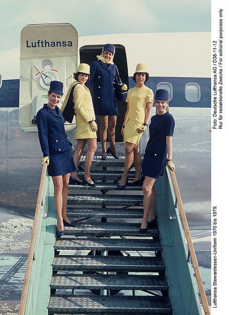 Old Uniform, Lufthansa German Airlines. Look how neat and professional they look. Have you seen stewards now ? Airhostess Uniform, Airline Stewardess, Stewardess Uniform, Airline Uniforms, Flight Attendant Fashion, Flight Attendant Uniform, Air Hostess, Airline Travel, Flight Crew