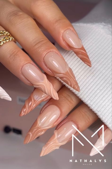 Matte Stiletto Nails Design, Nude Baddie Nails Almond, Genre Nails, Shades Of Nude Nails, Simple Stiletto Nails Designs, New Nail Art Designs Trends, Nude Acrylic Nails With Design, Mandel Nails, Stilleto Nails Designs