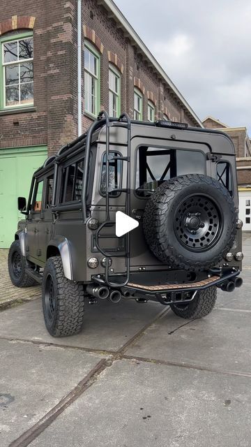 The-Landrovers on Instagram: "Introducing Topanga: A masterpiece of passion and precision. From its rugged exterior, adorned with bespoke features that pay homage to the Defender’s iconic heritage, to its luxurious interior replete with hand-stitched leather and intricate wood accents, Topanga exudes an aura of timeless elegance.

Driven by passion, inspired by adventure. 

#thelandrovers #customdefender #defender110 #modifieddefender #luxurycar #landroverdefender 
#defender #topanga #bespoke defender #landrover" Land Rover Defender Custom, Land Rover Defender Interior, Defender Car, New Land Rover Defender, Luxurious Interior, Land Rover Defender 110, Defender 110, Stitching Leather, Classic Trucks