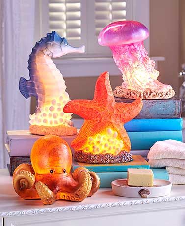 Add an intriguing look to any room with a Sealife Accent Lamp. This striking sea creature is the ideal way for beach or ocean lovers to add a bit of light to th Beach Lamps, Ocean Room Decor, Ocean Room, Accent Lamps, Seahorses, Sea Creature, Country Farmhouse Decor, Accent Lamp, Cute Room Decor