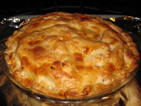 Pillsbury Perfect Apple Pie Recipe - Food.com Apple Pie Pillsbury, Pillsbury Pie Crust, Perfect Apple Pie, Best Apple Pie, Refrigerated Pie Crust, Dessert Recipies, Apple Pie Recipe, Pie Crusts, Apple Pie Recipes