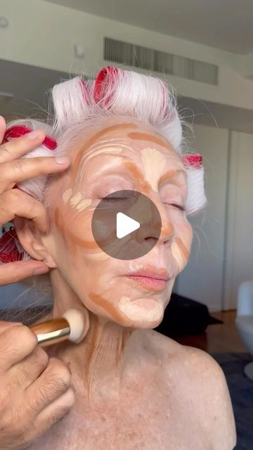 Rare Makeup Looks, Facial Makeup Tutorial, Summer Holiday Makeup Looks, Makeup Charts Face Tutorials, Evening Gown Makeup Look, Make Up For Old Women, Make Up Routine Aesthetic, How To Apply Laura Geller Makeup, Makeup For White Hair