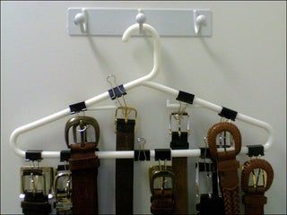 ~ 1 Step Belt Holder ~ - Instructables Spring Cleaning Challenge, Hydraulic Ram, Cloth Hanger, Belt Rack, Belt Organizer, Belt Hanger, Cleaning Challenge, Room Organisation, Diy Belts