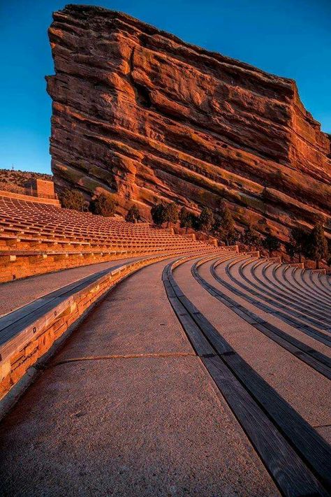 Red Rocks amphitheater in Colorado Red Rocks Amphitheater Aesthetic, Redrocks Amphitheater, Amphitheater Design, Red Rocks Colorado, Red Rocks Amphitheater, Easy Fire Pit, Modern Fire Pit, Red Rock Amphitheatre, Stone Fire Pit